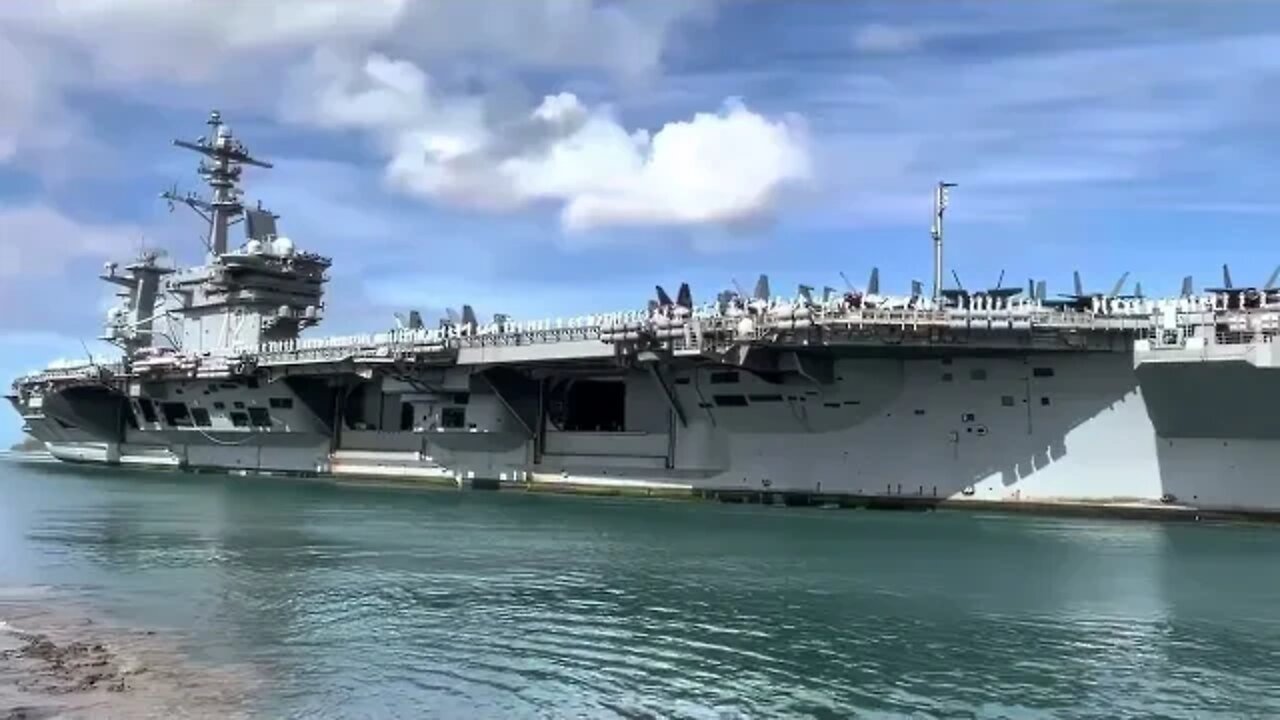 USS Abraham Lincoln from TOP GUN MAVERICK arriving at Pearl Harbor