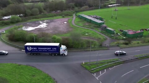 FH12 Volvo Of Hicks Transport - Newport Ring Road