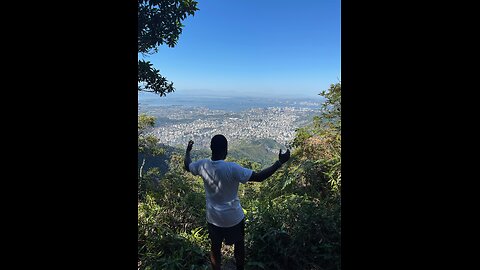 NEVER FORGET TO WORKOUT EVEN IF YOUR HALFWAY ACROSS THE WORLD