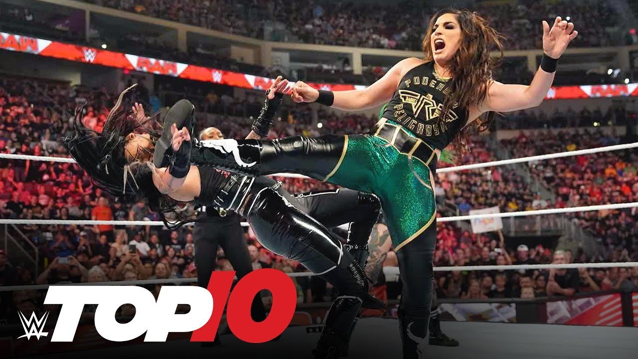 Top 10 Monday Night Raw moments: WWE Top 10