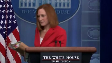 Jen Psaki walks out on reporter