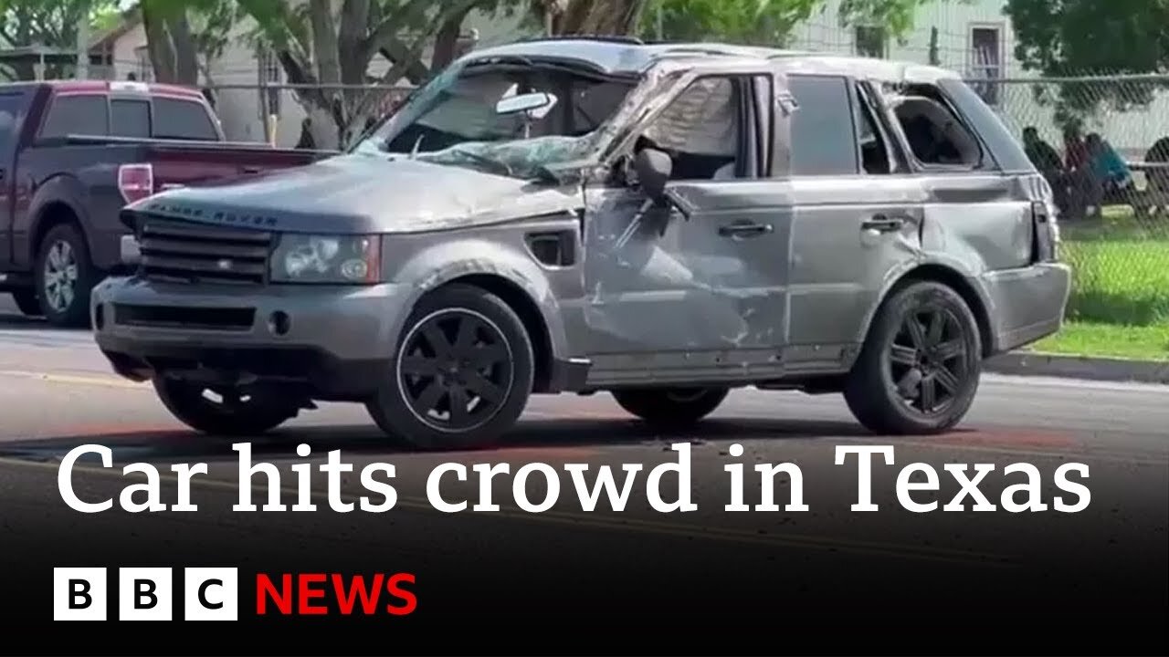 Brownsville: Eight dead as car strikes people in Texas border town – BBC News