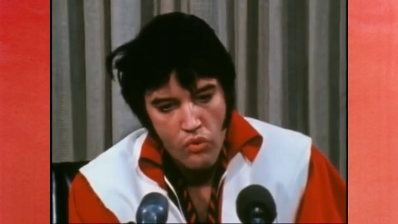 Elvis Presley Obviously Trashed Slurring his way Through an Interview