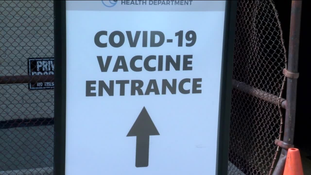 Rewards and consequences of new Milwaukee Public Schools vaccine mandate