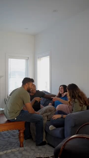 When you are the photographer in your friend group ! 🧐