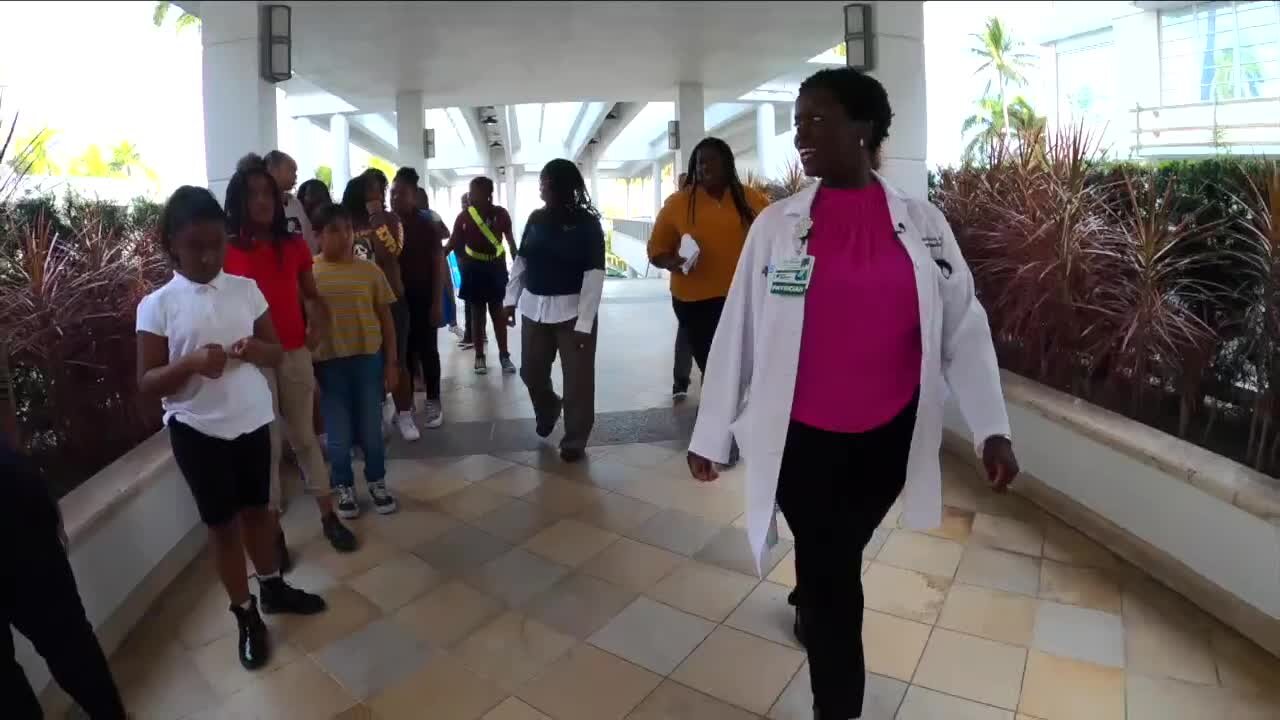 West Palm Beach ER doctor inspires girls at the Boys and Girls Club to dream big