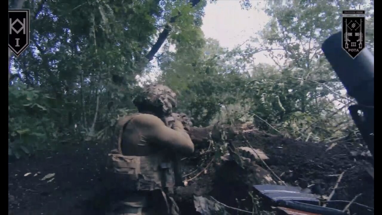 Ukraine war combat footage: INTENSE trench battle GoPro