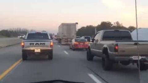 Traffic backups on I-75 NB due to crash at Monroe