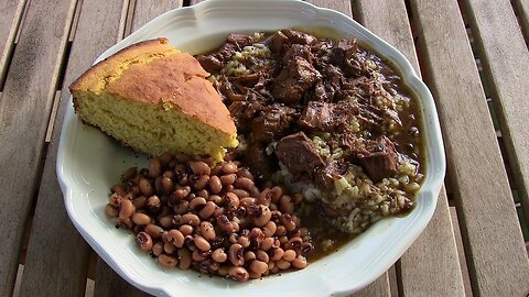 Beef Tips & Gravy with Homemade Cornbread