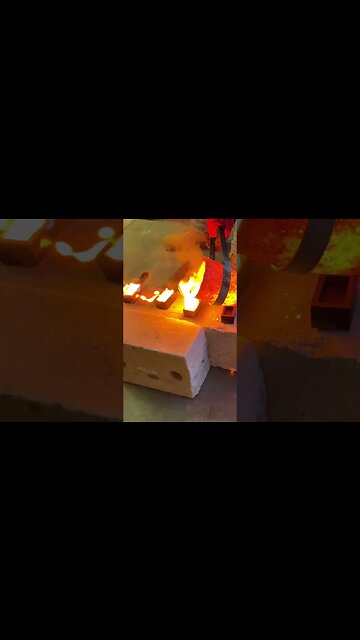 🔥#1 copper pours😭 my best pours ever!! Tiny molds!!👌🔥 #copper #casting