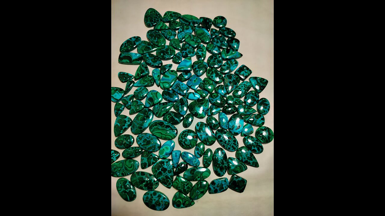 Malachite || new stock natural malachite siddhi gemstone || international🌍shipping policy