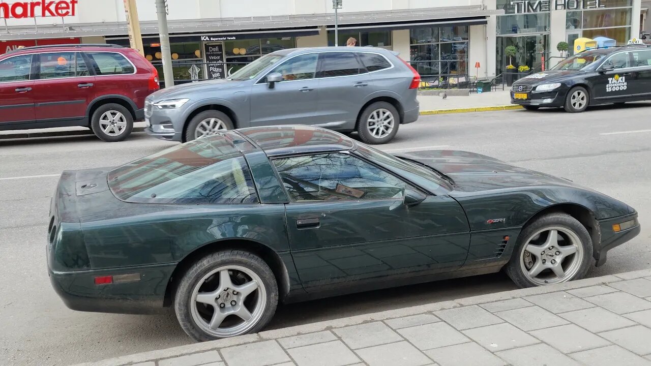 [8k] An American classic Corvette ZR1!