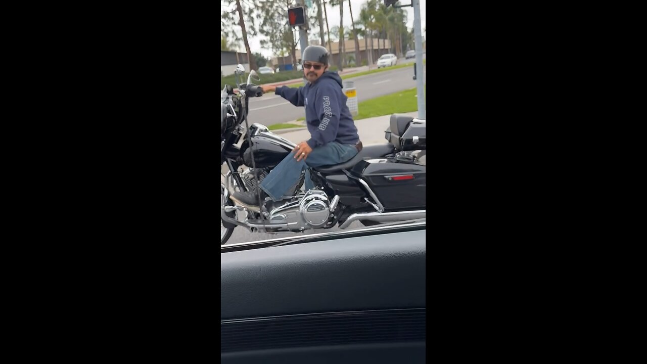 Whose uncle is this?? LOL 🏍️🏳️‍🌈😆😆