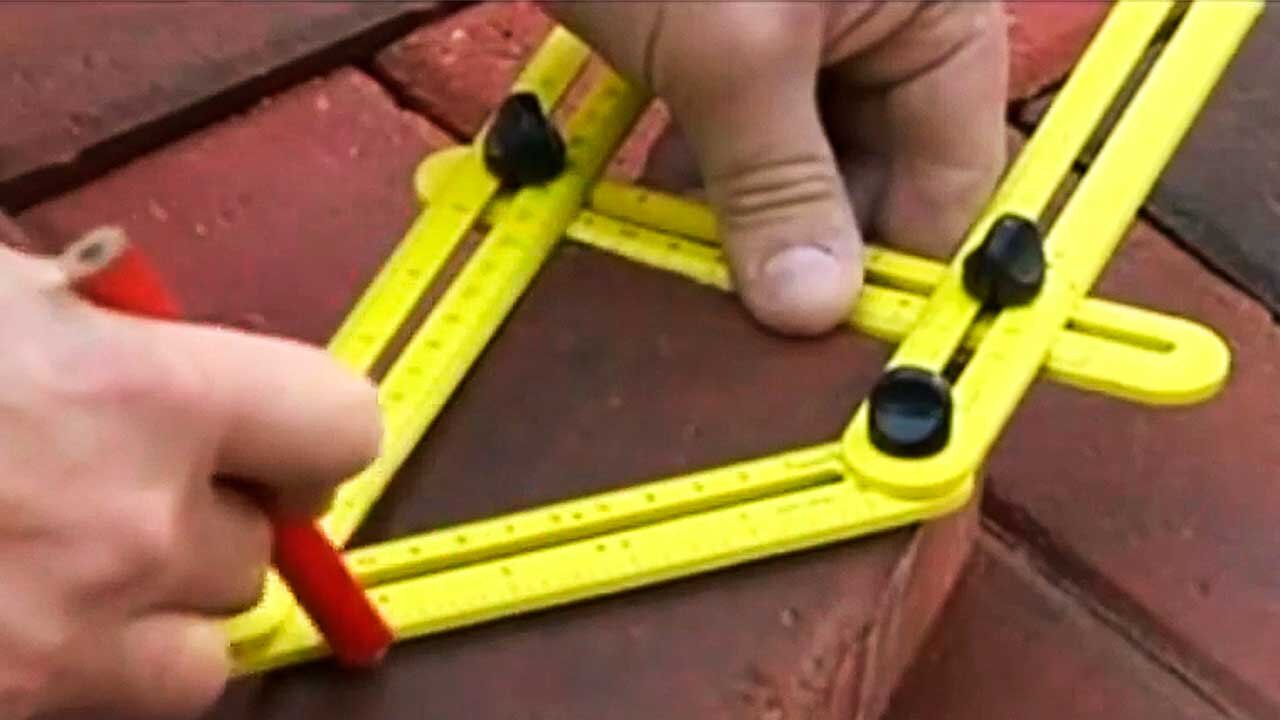 Multifunctional four-sided Measuring Multi-Angle Ruler Angle Finder Protractor