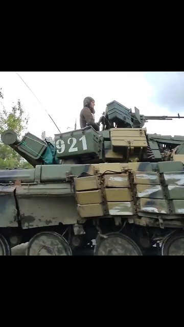 ★★★ Russian Armour on the move in Ukraine