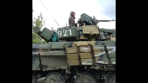 ★★★ Russian Armour on the move in Ukraine