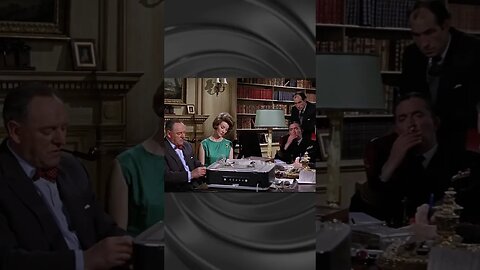 The FUNNIEST moment of From Russia With Love - James Bond 007