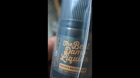 Reviewing vape juice that tastes like #peanutbuttercup #TBDvape #TBD
