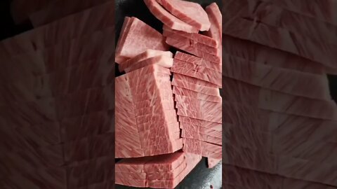 All about that marbelling | @testtit_ on IG 🥩🐂 #shorts
