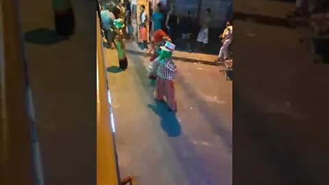 BONECOS DA CARRETA DA ALEGRIA, DANÇANDO FOFÃO, CHAVES, PATATI E O MÁSKARA, LIKE 614