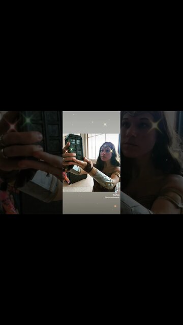 🇺🇸 #DOCTORWHO #WONDERWOMAN #CROSSOVER #TARDIS #COSPLAY 🇺🇸 #TRAVELINGTARDIS #SUBSCRIBE #SHORTS