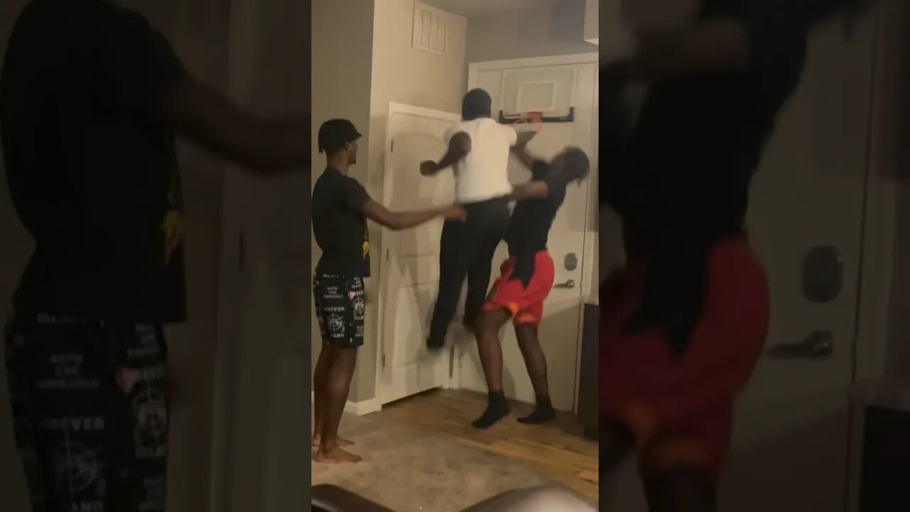 Must Watch ‼️‼️‼️ 2 vs 2 Full Court In The Trap #fyp #viral #basketball #shorts #slamdunk #comedy