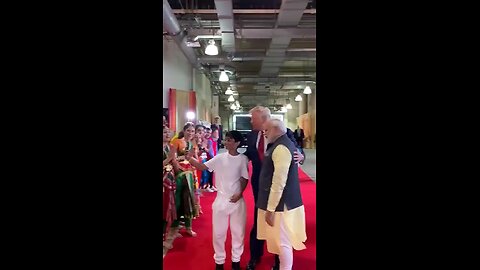 PM Modi and president Trump intereacted with a group of youngsters at #HowdyModi event