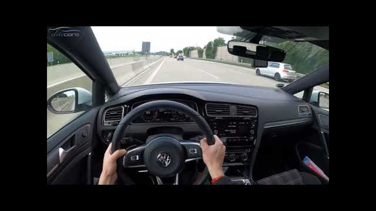 Car crash with 240 km/h caught on GoPro (German Autobahn)