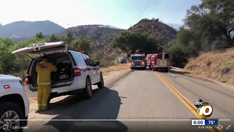 Rock Fire threatens homes in Fallbrook