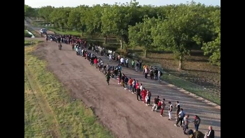 Hundreds Of Illegal Single Adult Men Cross Into Texas