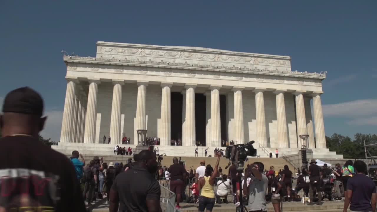 Thousands travel to D.C. to March on Washington