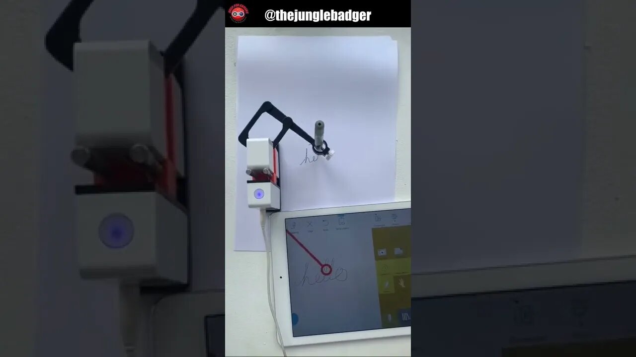 Sketching Robot Arm #amazongadgets #line-us #amazonmusthave #shorts