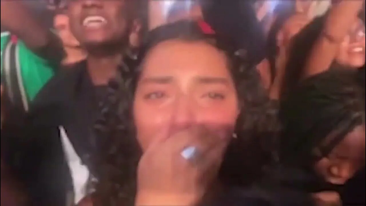 Wizkid full performance at ACCOR ARENAParis 20,000 capacity sold out