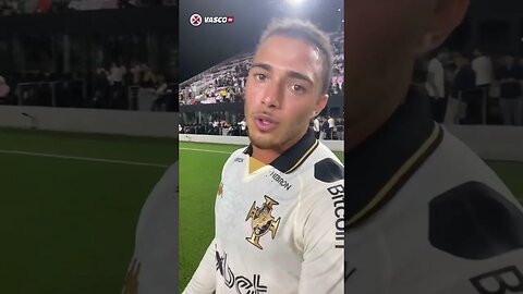 Figueiredo dedicando gol a Roberto Dinamite