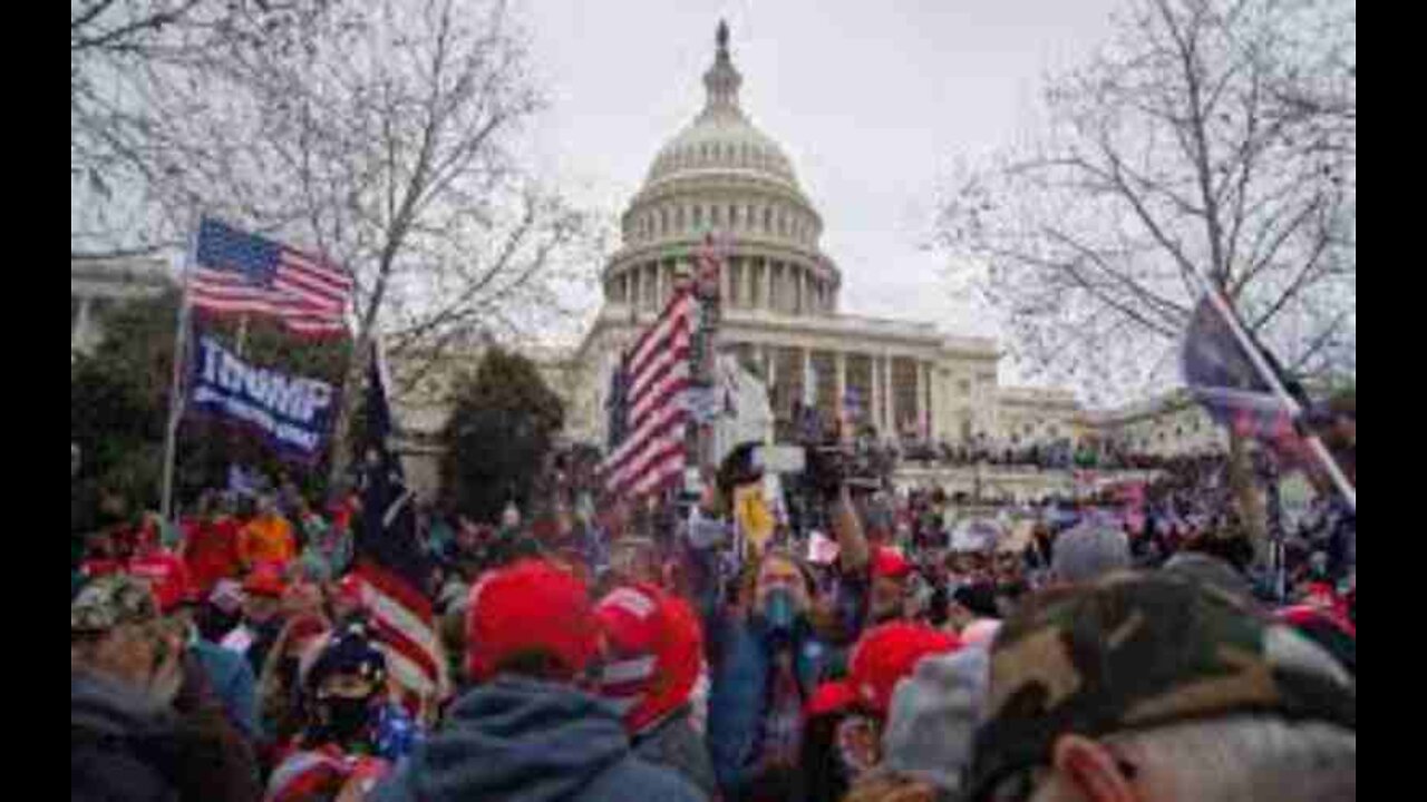 FBI's Wray Agency Pursuing Probes Into Jan. 6 Riot and Racial Justice Violence