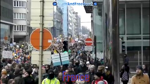 Demonstrations against Plandemic in Europe on 20-12-2021!