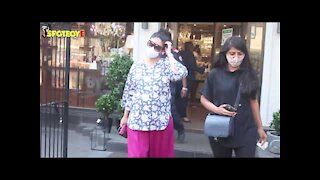 Kareena Kapoor and Shahid Kapoor Snapped across in the city | SpotboyE