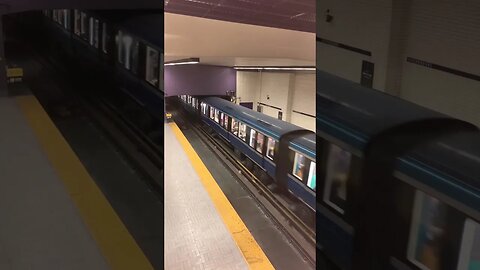 Never-ending like Montréal metro Sherbrooke #viralvideo #travel #montreal