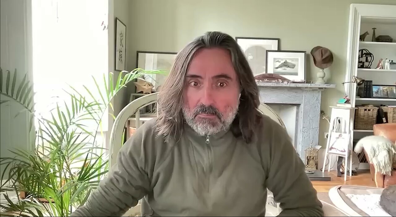 Neil Oliver: "The climate crisis, the world at boiling point, rising sea levels, dying polar bears