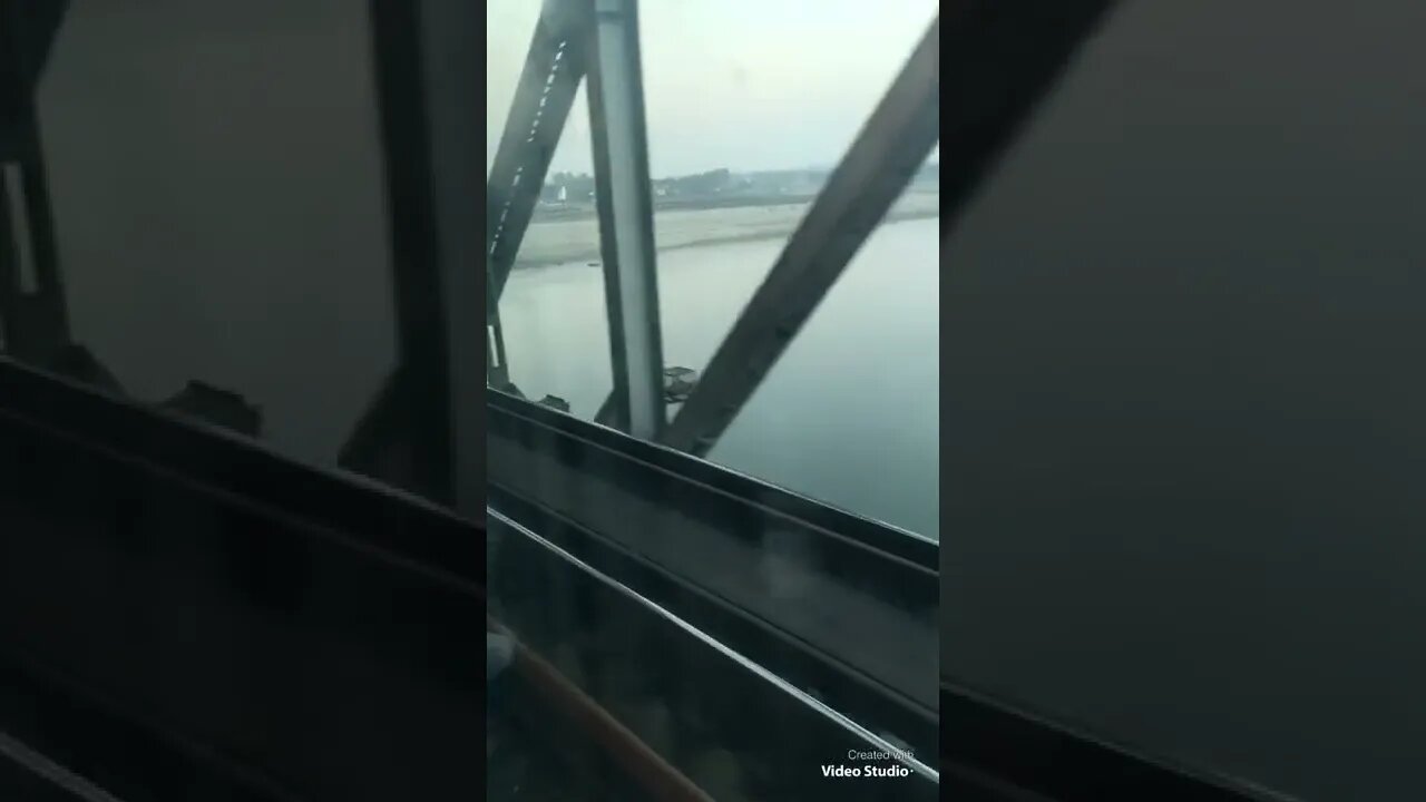Mera bhola hai bhandari