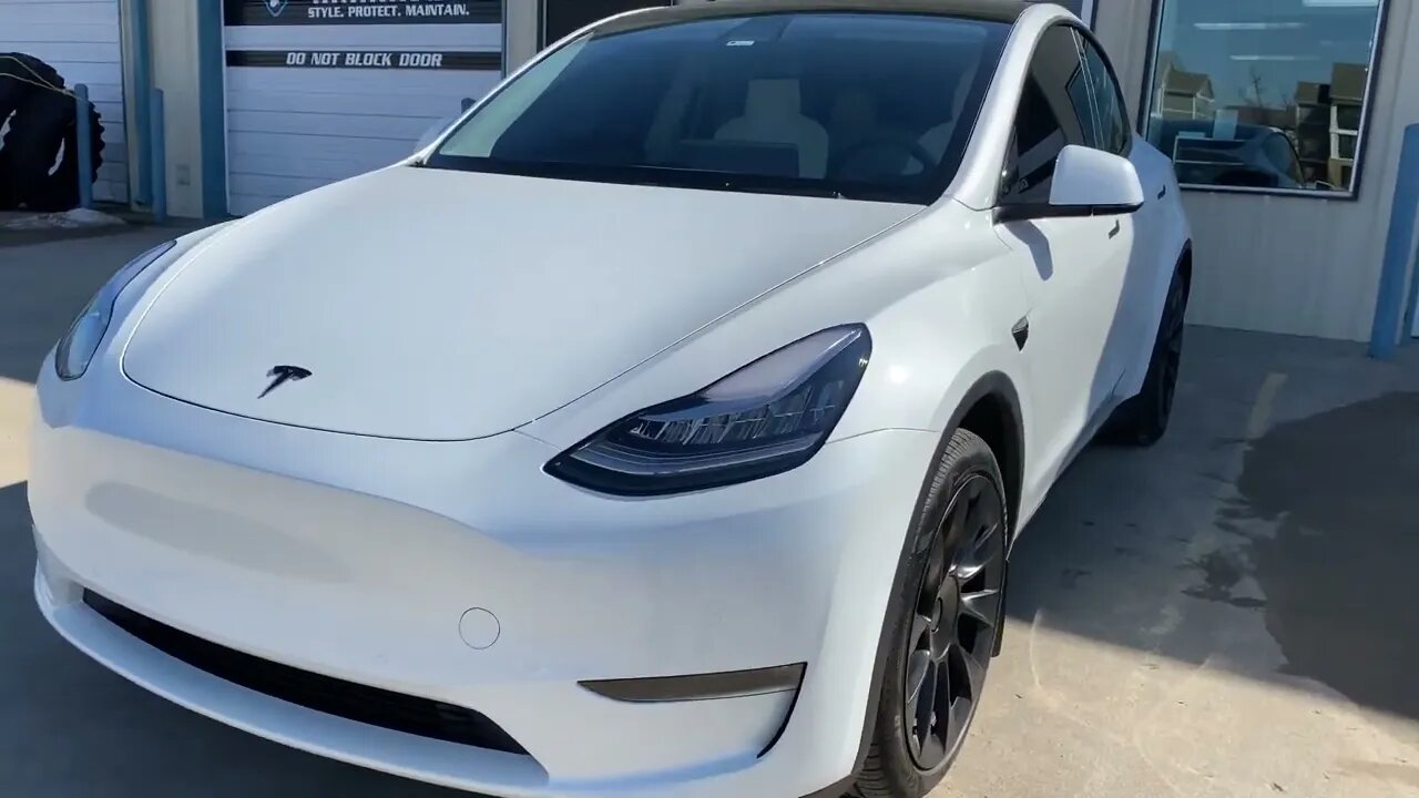 Tulsa Auto Wraps | White Glove Auto | Tesla Window Tint