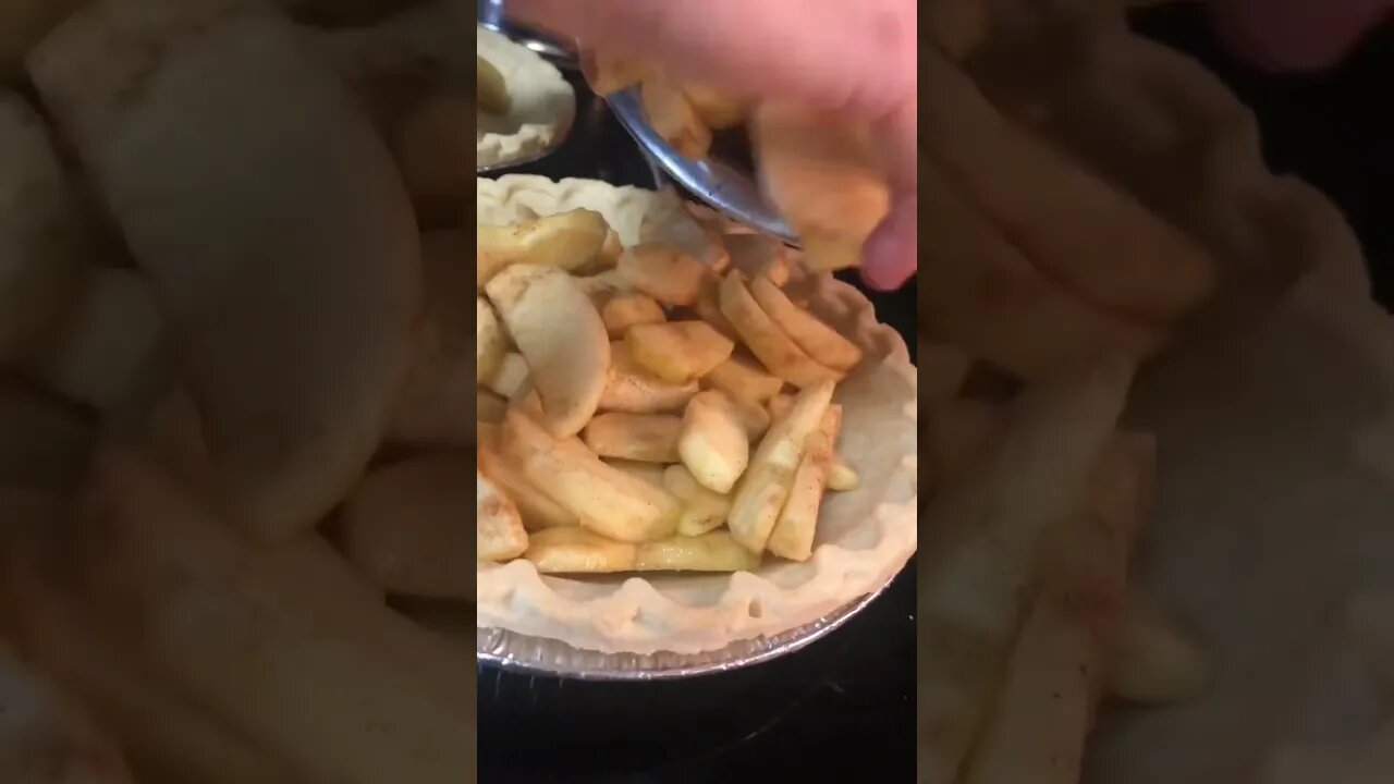 Dancing Apple Pies!🍎💃🥧😋#shorts #viral #trending #tiktok #applepie