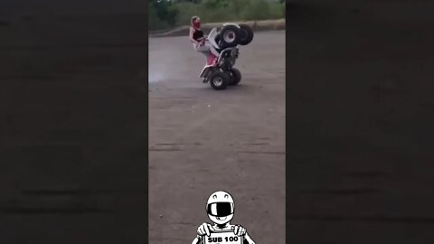 FEMALE BIKELIFE WHEELIES