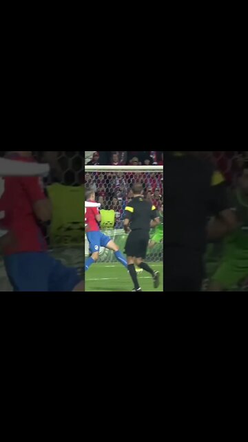 How good was Yaya Touré by the way? 🇨🇮🤯💫 #shorts #clips #football #shortsfeed