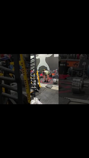 LIFT OR NO LIFT ✅ “COMMENT BELOW” ✅ HUGE DEADLIFT