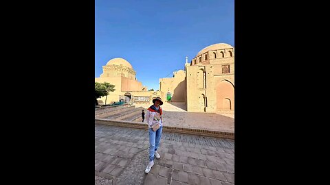 Almost 2 weeks have passed since returning from Iran, emotions have subsided, tourist fatigue has...