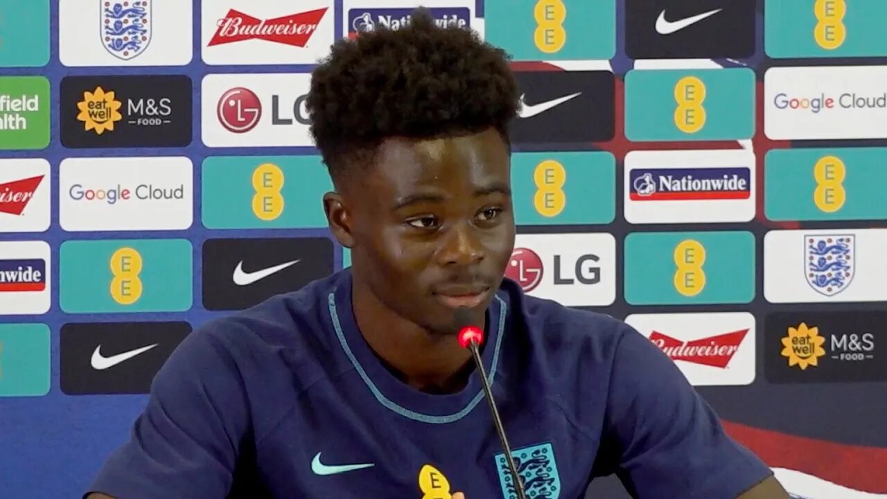 'One of my biggest regrets is NEVER meeting Arsene Wenger!' | Bukayo Saka