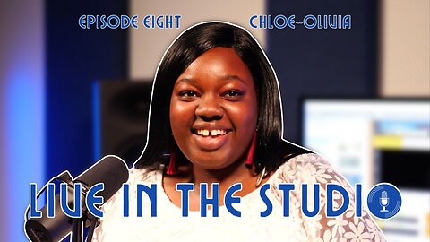 Chloe-Olivia on Music Influences & the Power of Songwriting • LIVE IN THE STUDIO • Episode 8