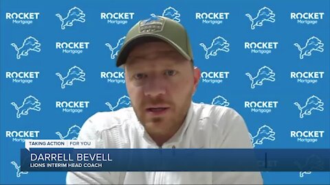 Stafford's ribs x-rays negative, Lions will test his health out