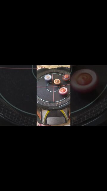 simplismente UM MONSTRO #batalhadebeyblade #beybladeburst #beyblade